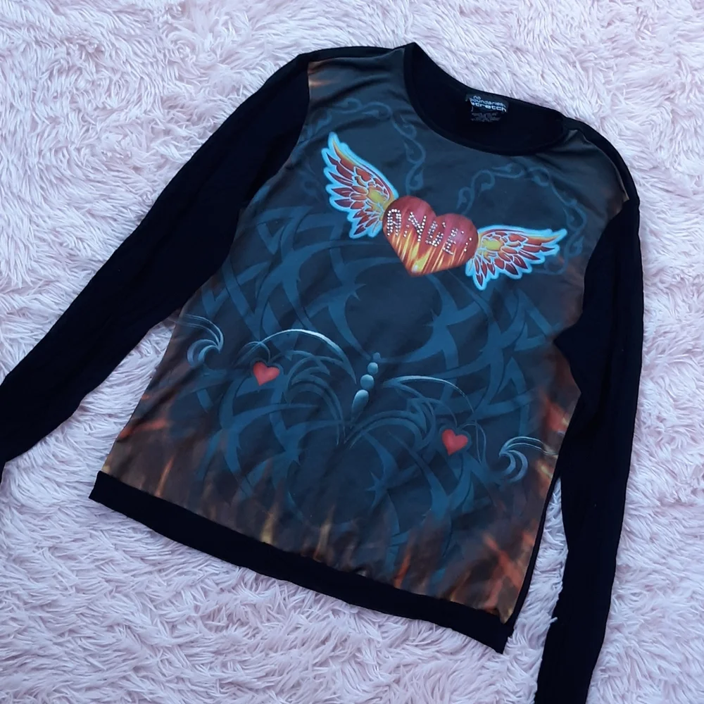 DONT BUY! including as freebie for loyal customer! 90s tattoo top - Picture 6 of 6